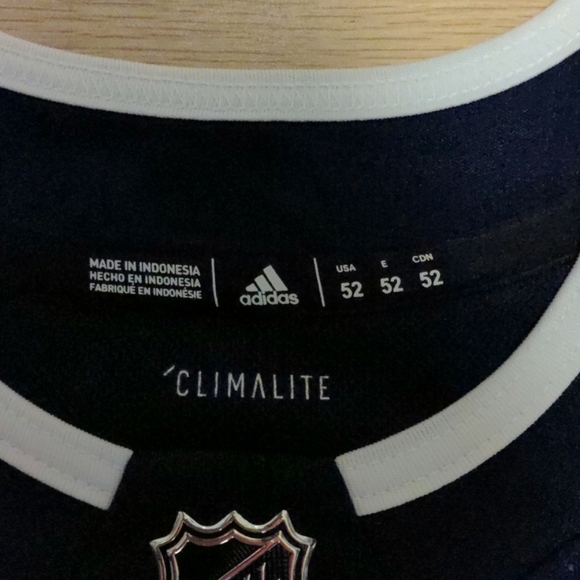 Authentic Adidas Oilers McDavid Jersey 52 L Large - Picture 4 of 10